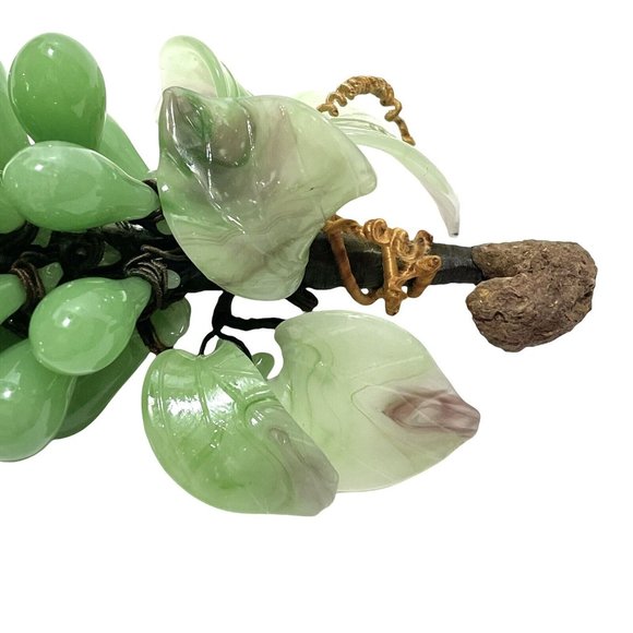 Vintage 1950s Peking Art Glass Chinese Jade Grape Cluster with Leaves Green Rare - Picture 4 of 9